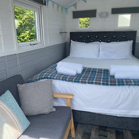 Estuary View - Cosy Shepherds Hut Kingsbridge (Devon) Exterior foto